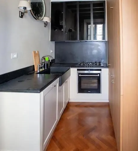 Charme And Relax In Downtown * Parma